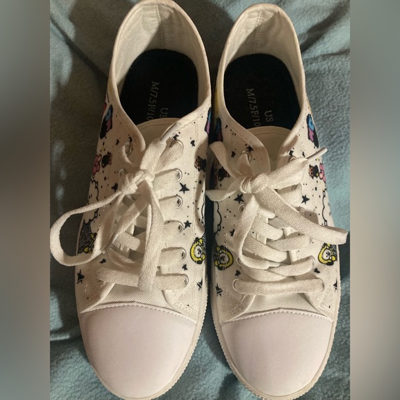 BTS shoes! BTS 21 characters! EUC! M7.5/W10 - Picture 3 of 9